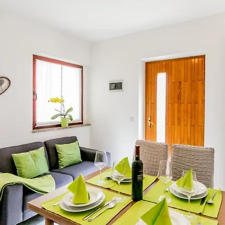 Apartmani Derocchi Pula Exterior photo